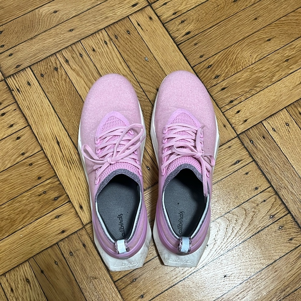 Allbirds M11/W12.5 wool running shoes